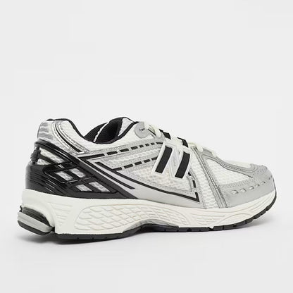 New Balance 1906 Silber / Weiß