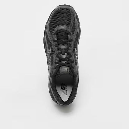 New Balance 740 schwarz